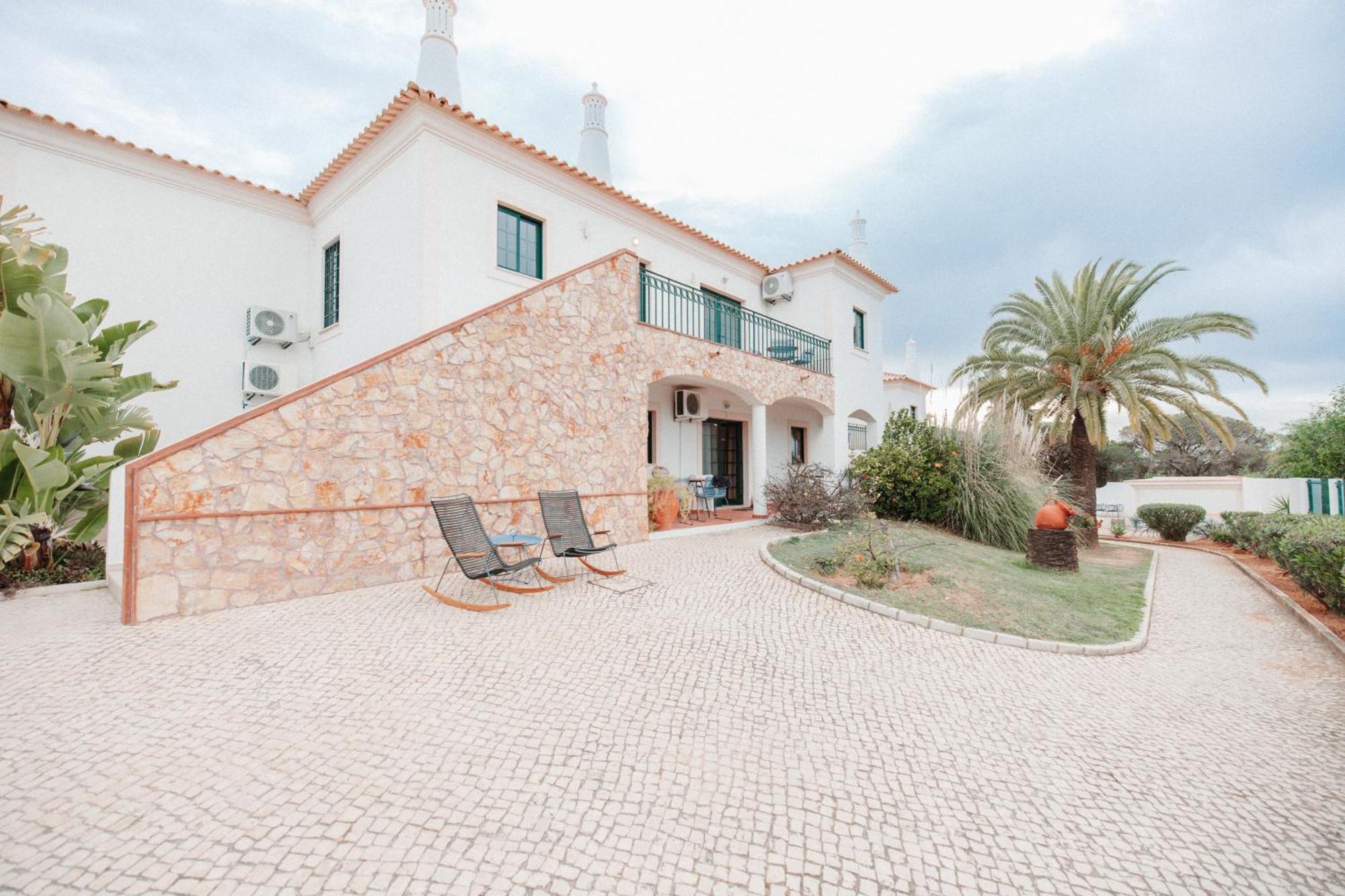 Casa Velha Apartments - Adults Friendly อัลบูเฟรา ภายนอก รูปภาพ