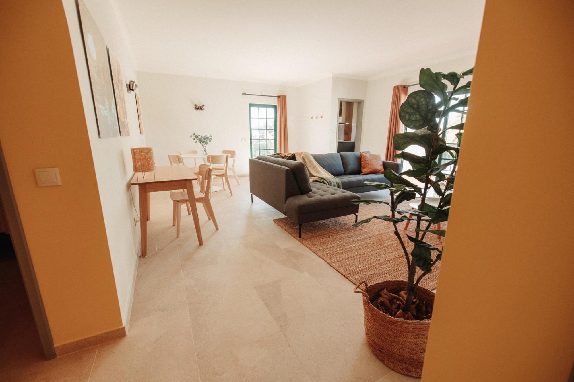 Casa Velha Apartments - Adults Friendly อัลบูเฟรา ภายนอก รูปภาพ