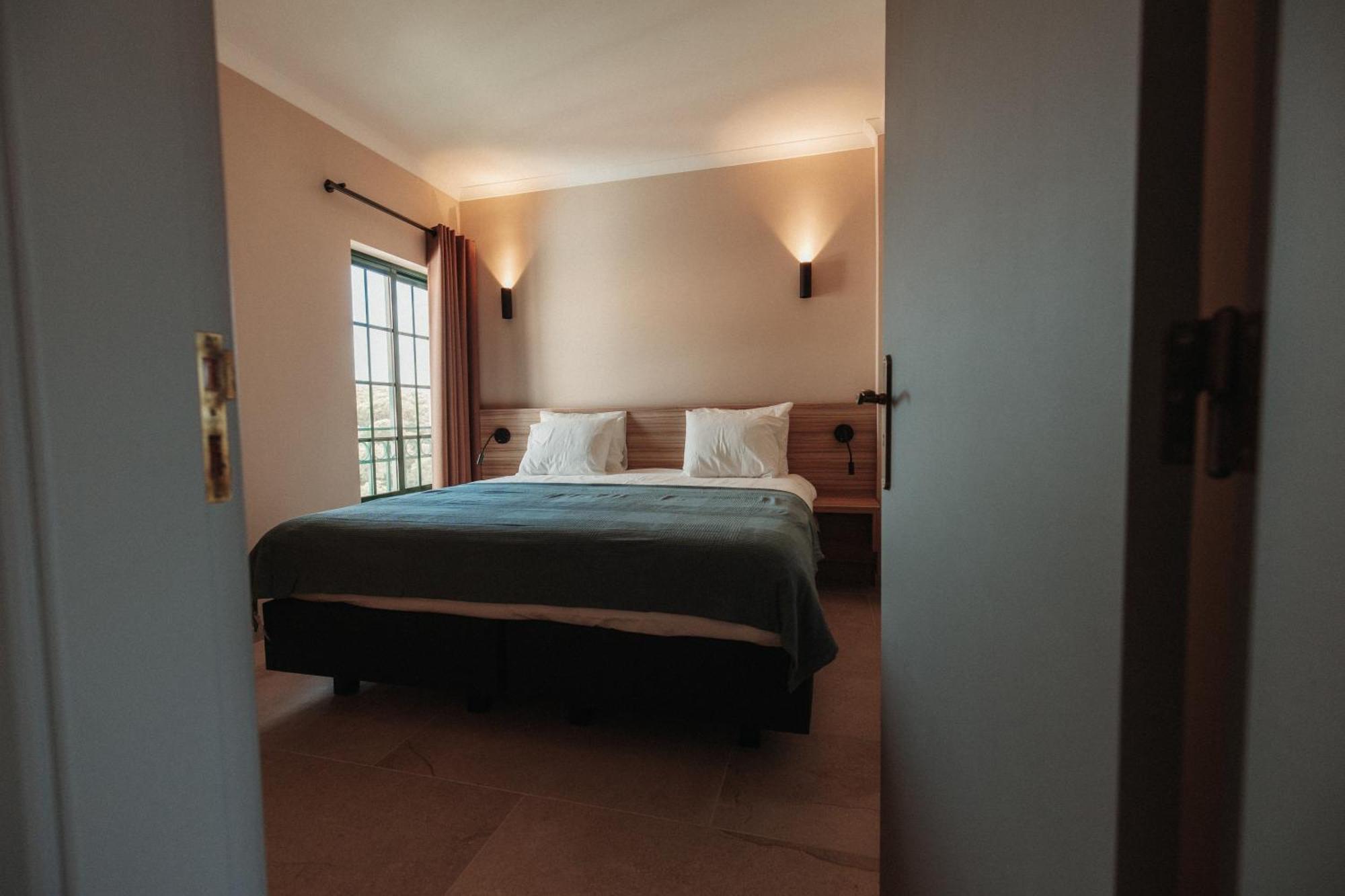 Casa Velha Apartments - Adults Friendly อัลบูเฟรา ห้อง รูปภาพ