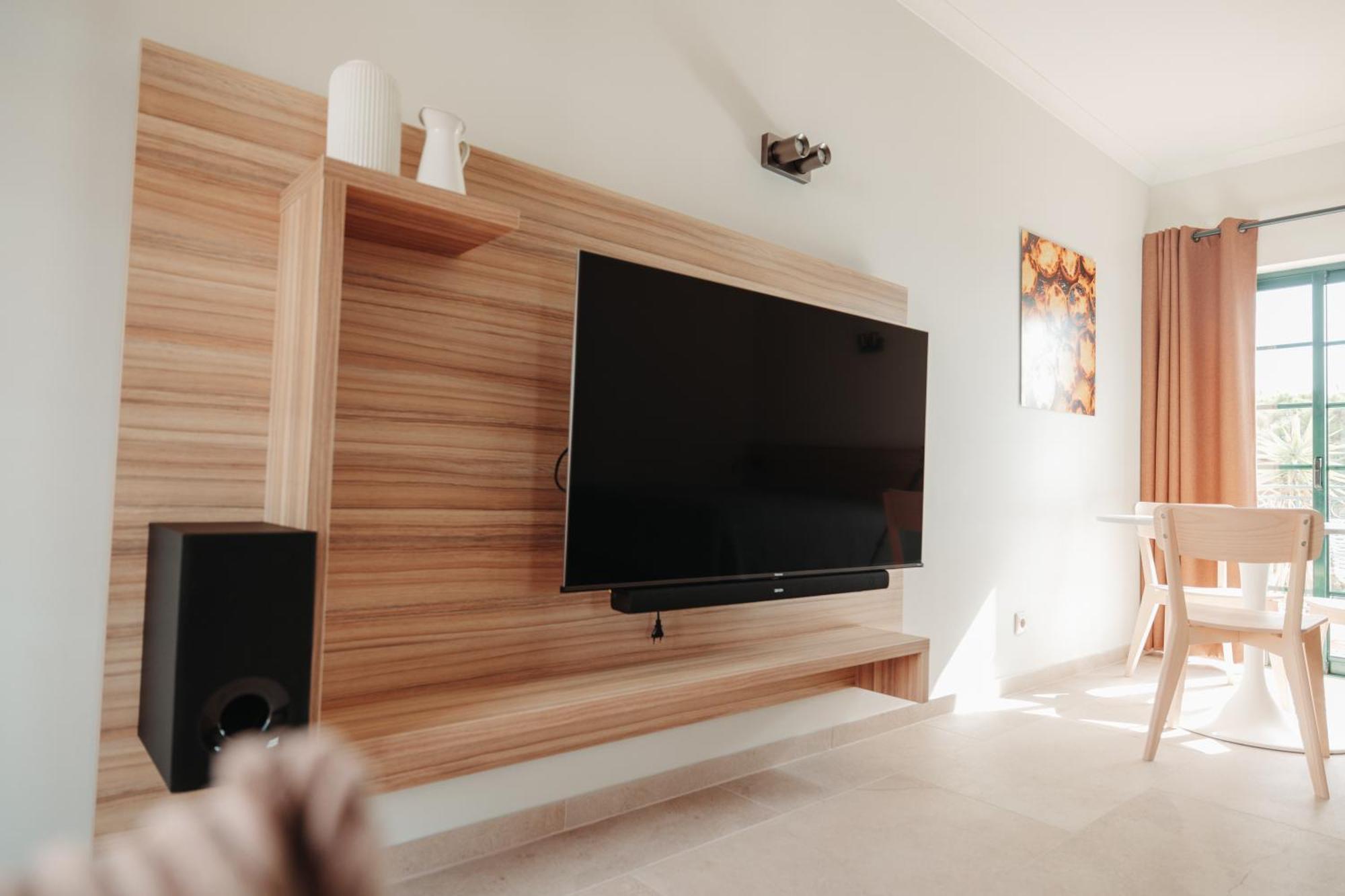 Casa Velha Apartments - Adults Friendly อัลบูเฟรา ภายนอก รูปภาพ